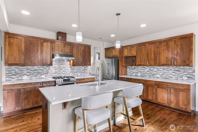 4808 Hunttings Lane, Mukilteo, WA 98275