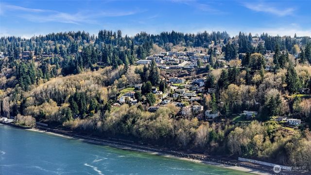 4808 Hunttings Lane, Mukilteo, WA 98275