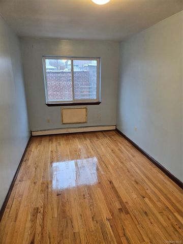 3809 Barnes Avenue, Bronx, NY 10467