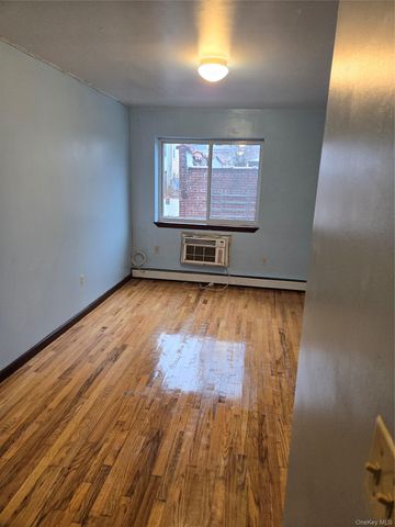 3809 Barnes Avenue, Bronx, NY 10467