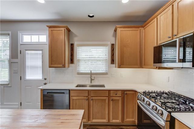 2651 Chandler Grove Court, Buford, GA 30519
