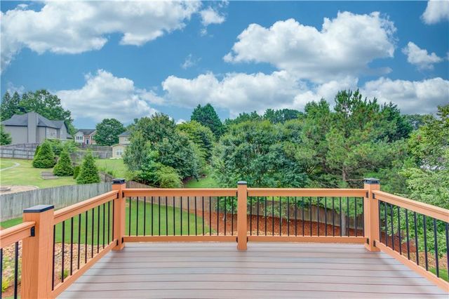 2651 Chandler Grove Court, Buford, GA 30519