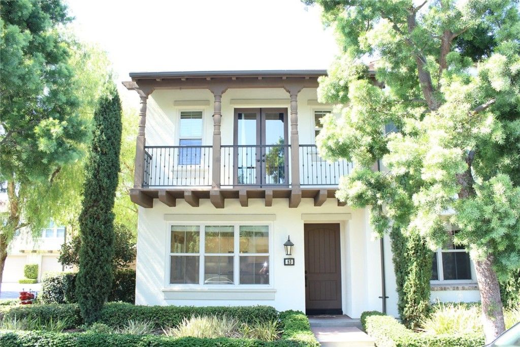 83 Thornhurst, Irvine, CA 92620