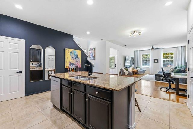 9040 ASPEN HOLLOW PLACE, Riverview, FL 33578