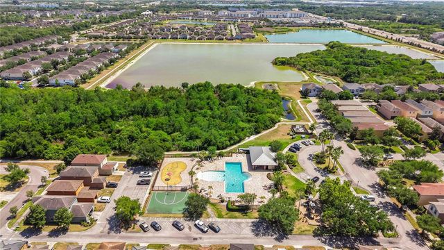 9040 ASPEN HOLLOW PLACE, Riverview, FL 33578