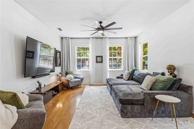 9040 ASPEN HOLLOW PLACE, Riverview, FL 33578