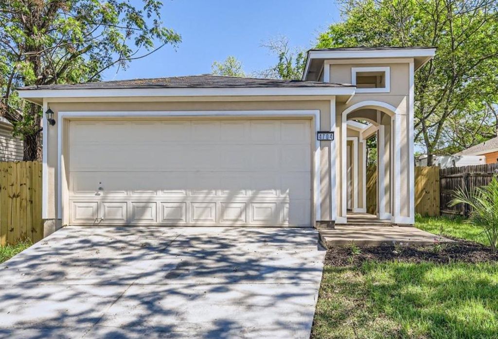 4704 Blue Meadow DR, Austin, TX 78744