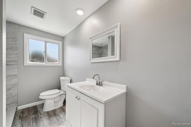 18902 Westmore Street, Livonia, MI 48152