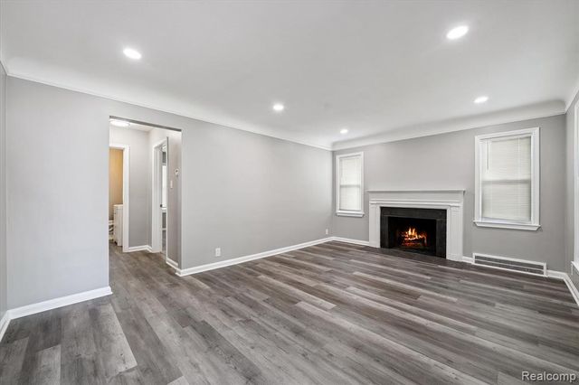 18902 Westmore Street, Livonia, MI 48152