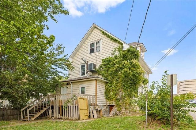 743-745 Tauromee Avenue, Kansas City, KS 66101