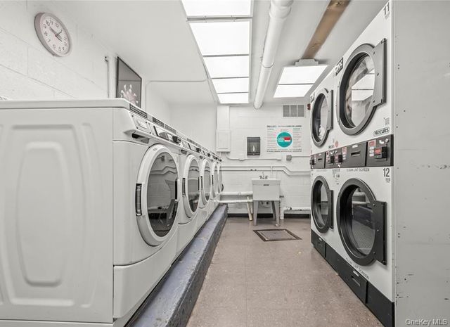 54-25 Valles Avenue 2A, Bronx, NY 10471