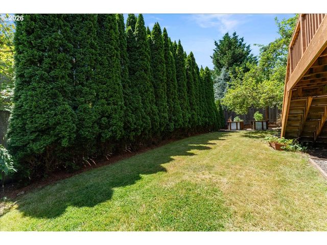 12996 Sw HAZELCREST Way, Portland, OR 97224