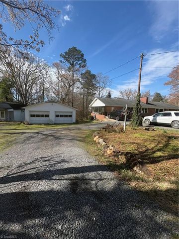 3500 E Old US Highway 421, Yadkinville, NC 27055