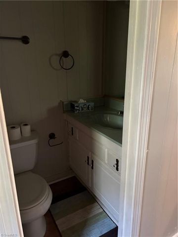 3500 E Old US Highway 421, Yadkinville, NC 27055