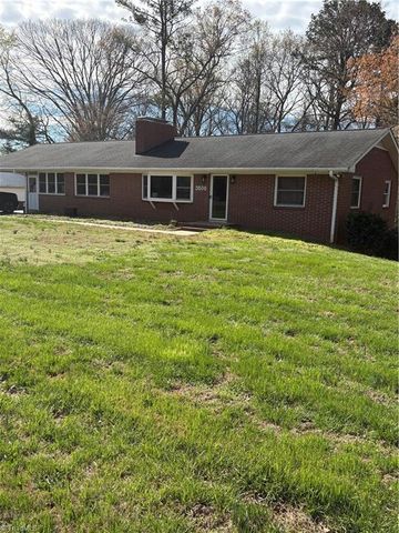 3500 E Old US Highway 421, Yadkinville, NC 27055