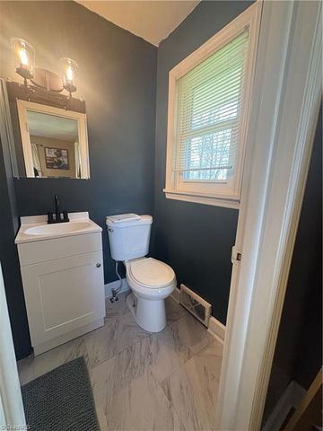 3500 E Old US Highway 421, Yadkinville, NC 27055