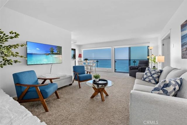 31561 Table Rock Drive 411, Laguna Beach, CA 92651