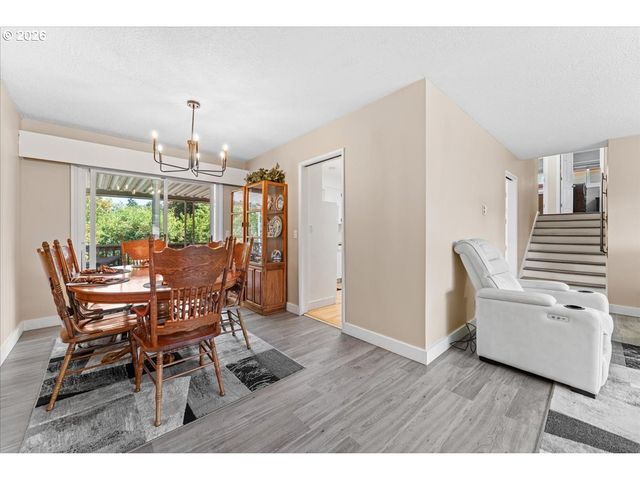7120 Ne 22ND Ave, Portland, OR 97211