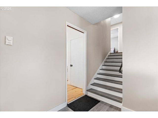 7120 Ne 22ND Ave, Portland, OR 97211