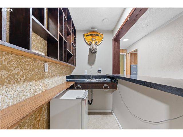 7120 Ne 22ND Ave, Portland, OR 97211