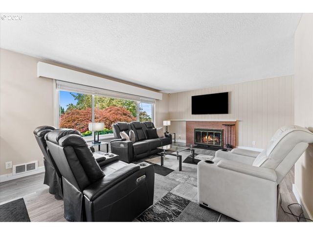 7120 Ne 22ND Ave, Portland, OR 97211