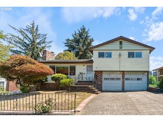 7120 Ne 22ND Ave, Portland, OR 97211
