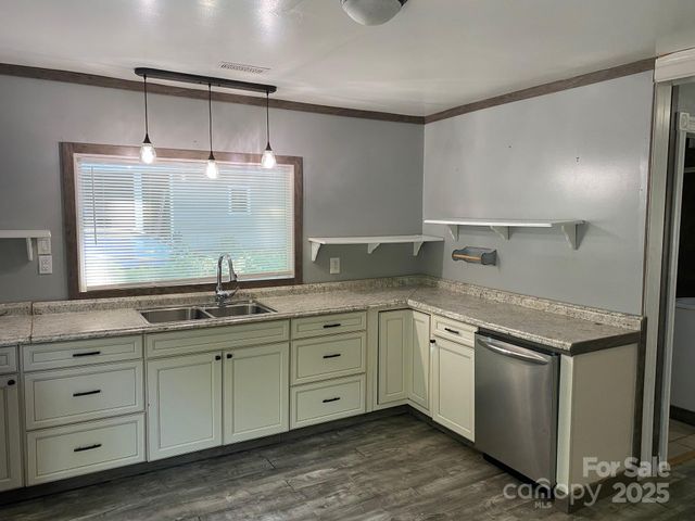910 Gibbons Street, Gastonia, NC 28052