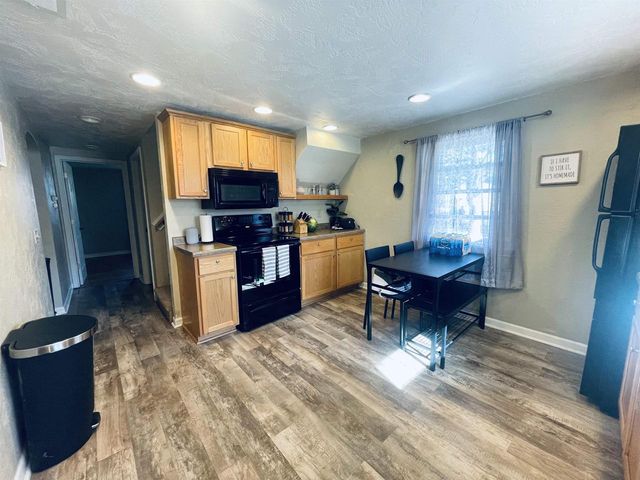 1126 TAFT AVENUE, Oshkosh, WI 54902