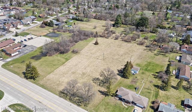 36164 Garfield Road, Clinton Township, MI 48035
