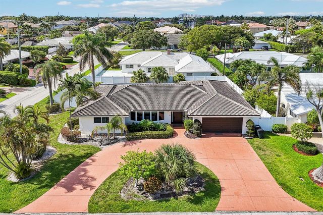 2940 NE 39th Court, Lighthouse Point, FL 33064