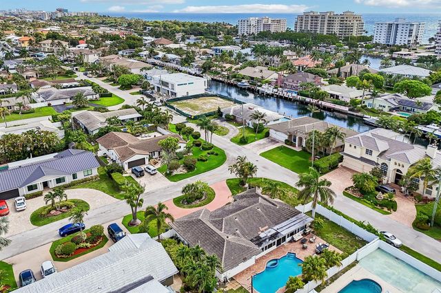 2940 NE 39th Court, Lighthouse Point, FL 33064