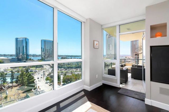 555 Front 1103, San Diego, CA 92101