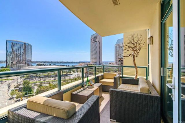555 Front 1103, San Diego, CA 92101