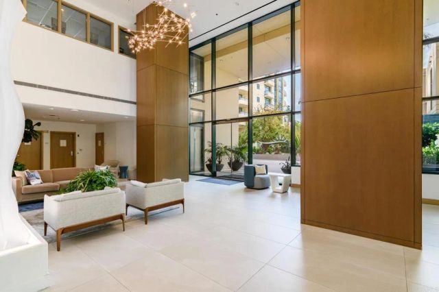 555 Front 1103, San Diego, CA 92101