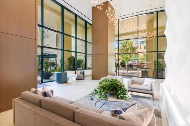 555 Front 1103, San Diego, CA 92101