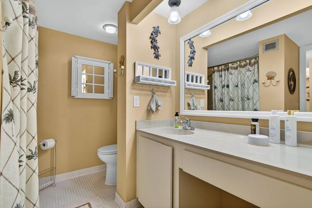 2620 COVE CAY DRIVE 904, Clearwater, FL 33760