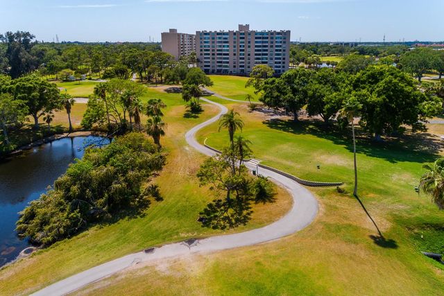 2620 COVE CAY DRIVE 904, Clearwater, FL 33760