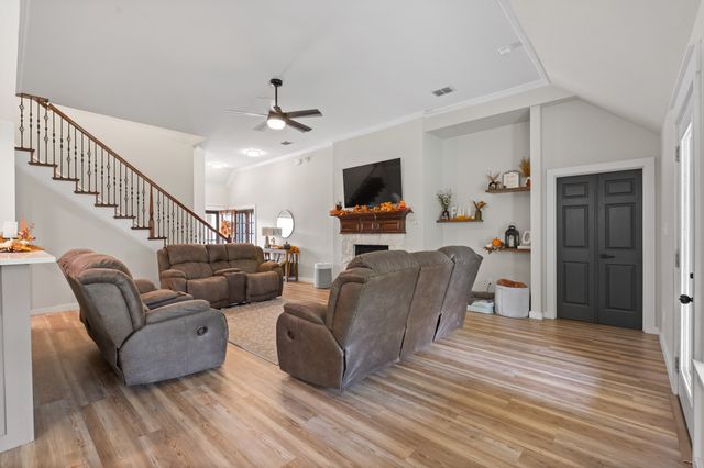 3137 Shoreline Drive, Burleson, TX 76028