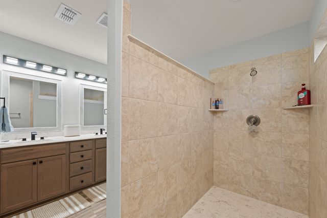 3137 Shoreline Drive, Burleson, TX 76028