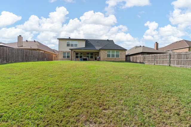 3137 Shoreline Drive, Burleson, TX 76028