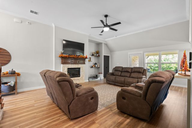 3137 Shoreline Drive, Burleson, TX 76028