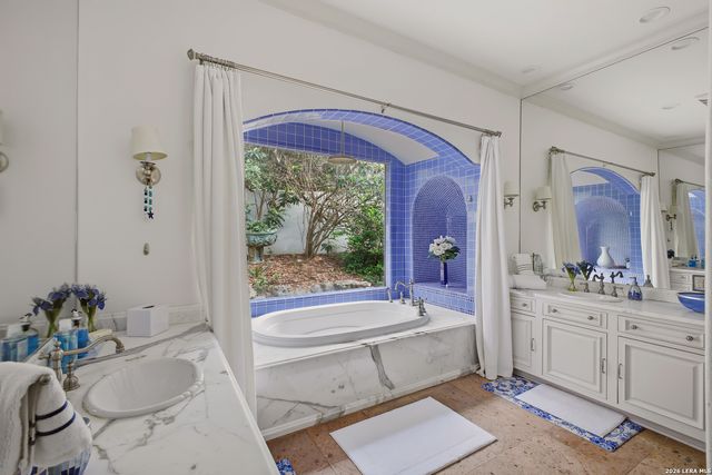 1726 GREYSTONE RDG, San Antonio, TX 78258