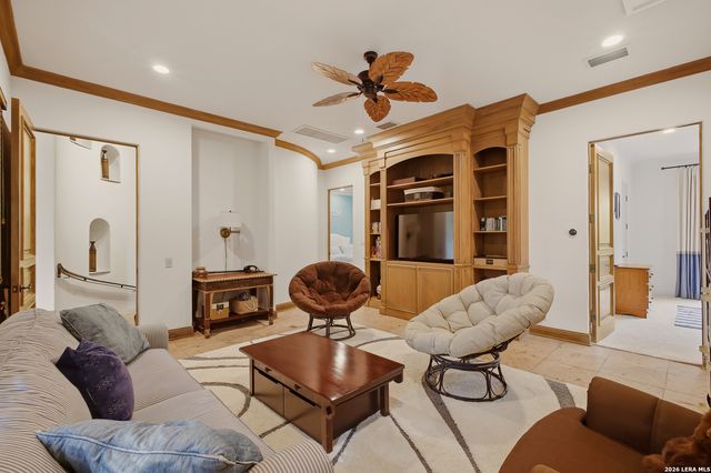 1726 GREYSTONE RDG, San Antonio, TX 78258