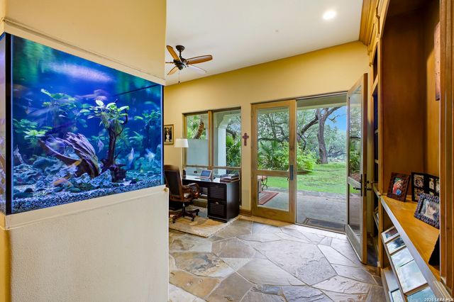 1726 GREYSTONE RDG, San Antonio, TX 78258