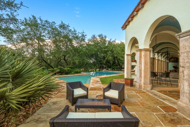 1726 GREYSTONE RDG, San Antonio, TX 78258