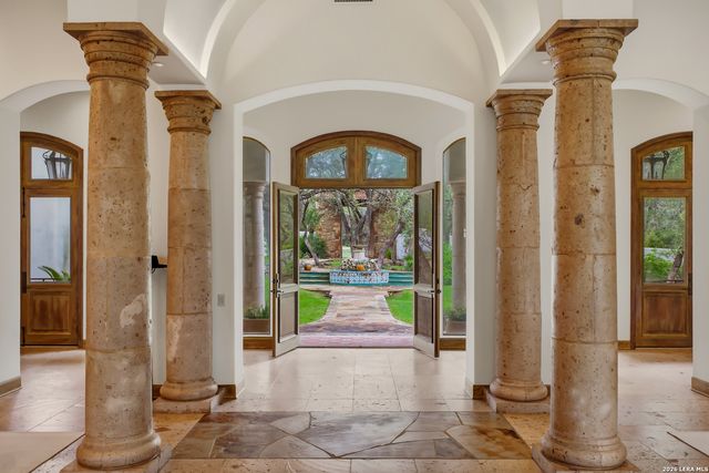 1726 GREYSTONE RDG, San Antonio, TX 78258