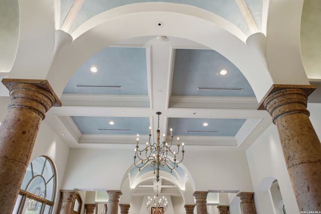 1726 GREYSTONE RDG, San Antonio, TX 78258