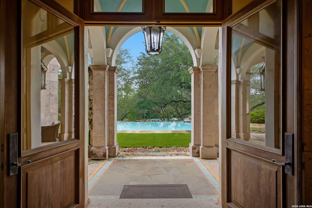 1726 GREYSTONE RDG, San Antonio, TX 78258