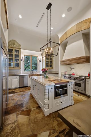 1726 GREYSTONE RDG, San Antonio, TX 78258