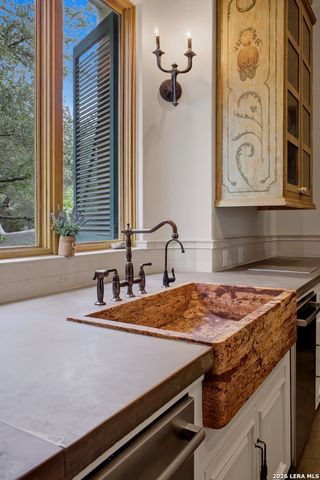 1726 GREYSTONE RDG, San Antonio, TX 78258